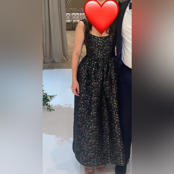 MARKARIAN
Apple metallic floral-jacquard midi dress. Fits 2-4 - Picture 3 of 3